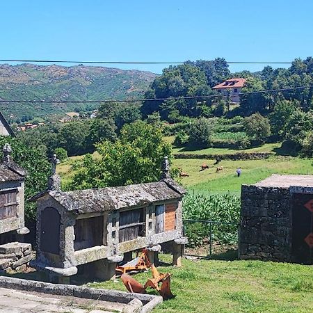 Villa Pé na Aldeia Outeiro  Esterno foto